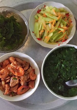 Hình của món Thịt kho tôm.