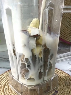 A picture of Signature fura.