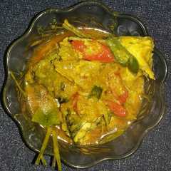 รูปของ Ikan patin pedas bumbu kuning