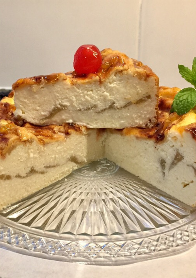 Una foto de Pastel de requeson o ricotta y manzana