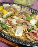 Teppanyaki-Style Stir-Fried Beef with Scallions
