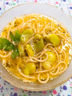 Una foto de Sopa de Habas Verdes