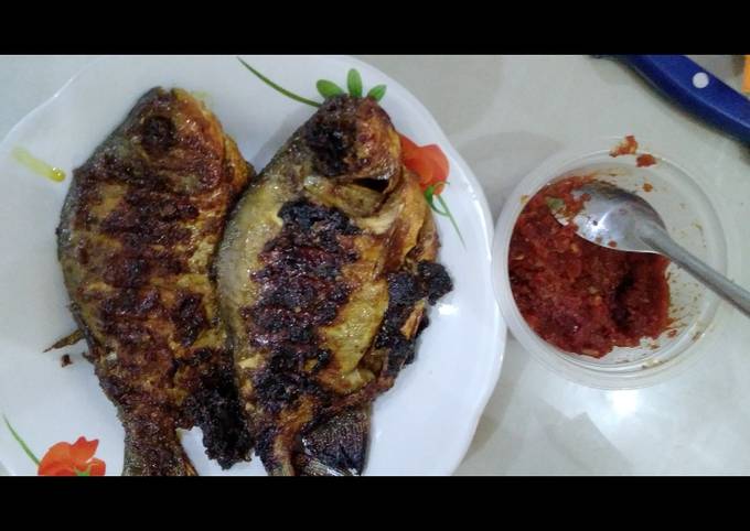 Ikan Bawal Bakar Teflon Maknyussss