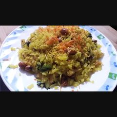 Indori poha (aniseed, sesame) A picture of Indori poha (aniseed, sesame).