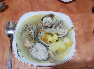 Una foto de Sopa de almejas
