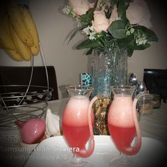 A picture of Raspberry margarita.
