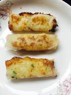 Hình của món Sữa + khoai tây nghiền chiên giòn.