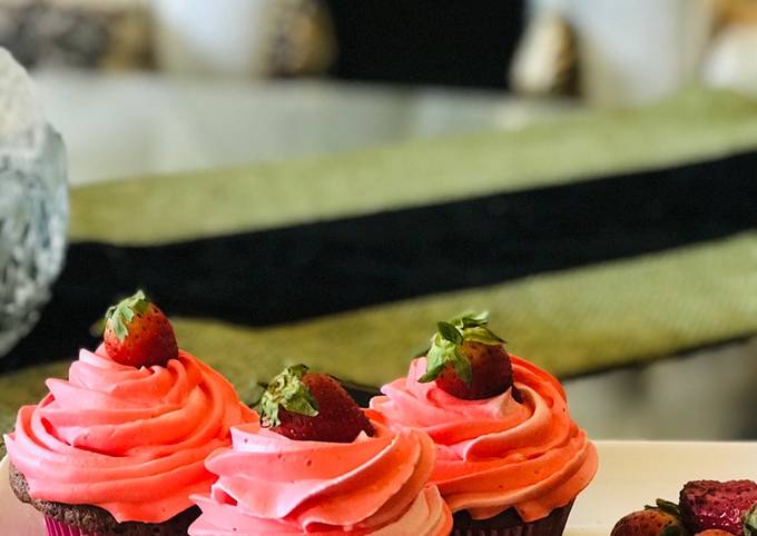 Strawberry Cupcakes