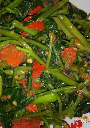 Foto resep Tumis kangkung sambel terasi pedasss
