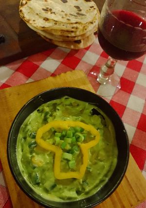 Una foto de Salsa de palta