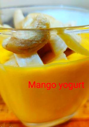 A picture of Mango yogurt.