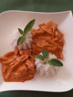 Zöldbabos csirkeragu recept fotója