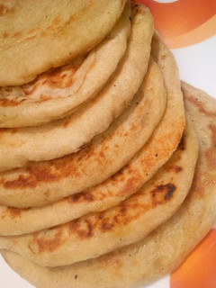 A picture of Pita bread.