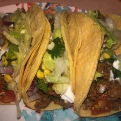 Loaded steak tacos 🌮 A picture of Loaded steak tacos 🌮.