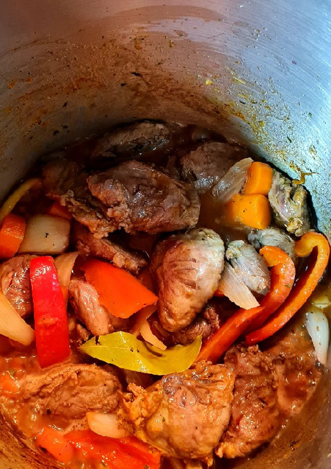 Una foto de Carrilladas de cerdo en salsa