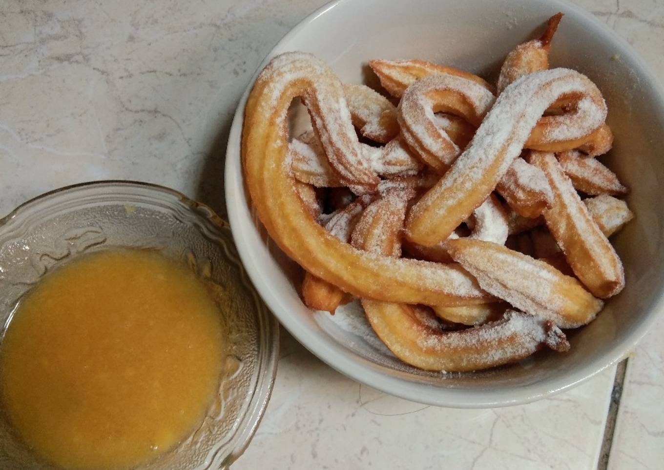 Gak Ribet! Resep Churros Ala Chef