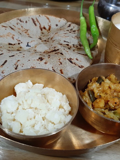 દેશી ભાણું રેસીપી મુખ્ય ફોટો