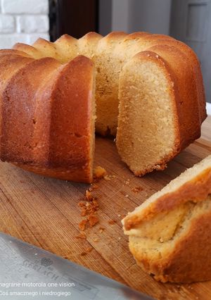 Zdjęcie przepisu ,,Pomarańczak czyli bezglutenowa, puszysta babka,,.