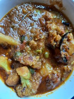 আলু ফুলকপির ডালনা(Aloo fulkopir dalna Recipe in Bengali) রেসিপির প্রধান ছবি
