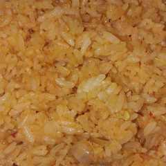 Nasi goreng si pemalas dengan rasa pizza রেসিপির প্রধান ছবি