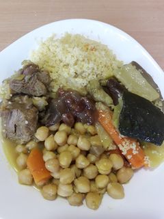 Una foto de Cuscus de cordero