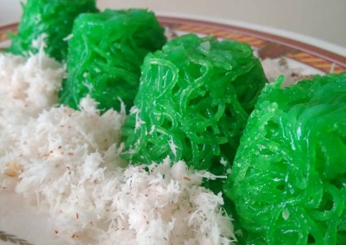 Cara Gampang Menyiapkan Kue jadul bihun manis pandan kukus Anti Gagal