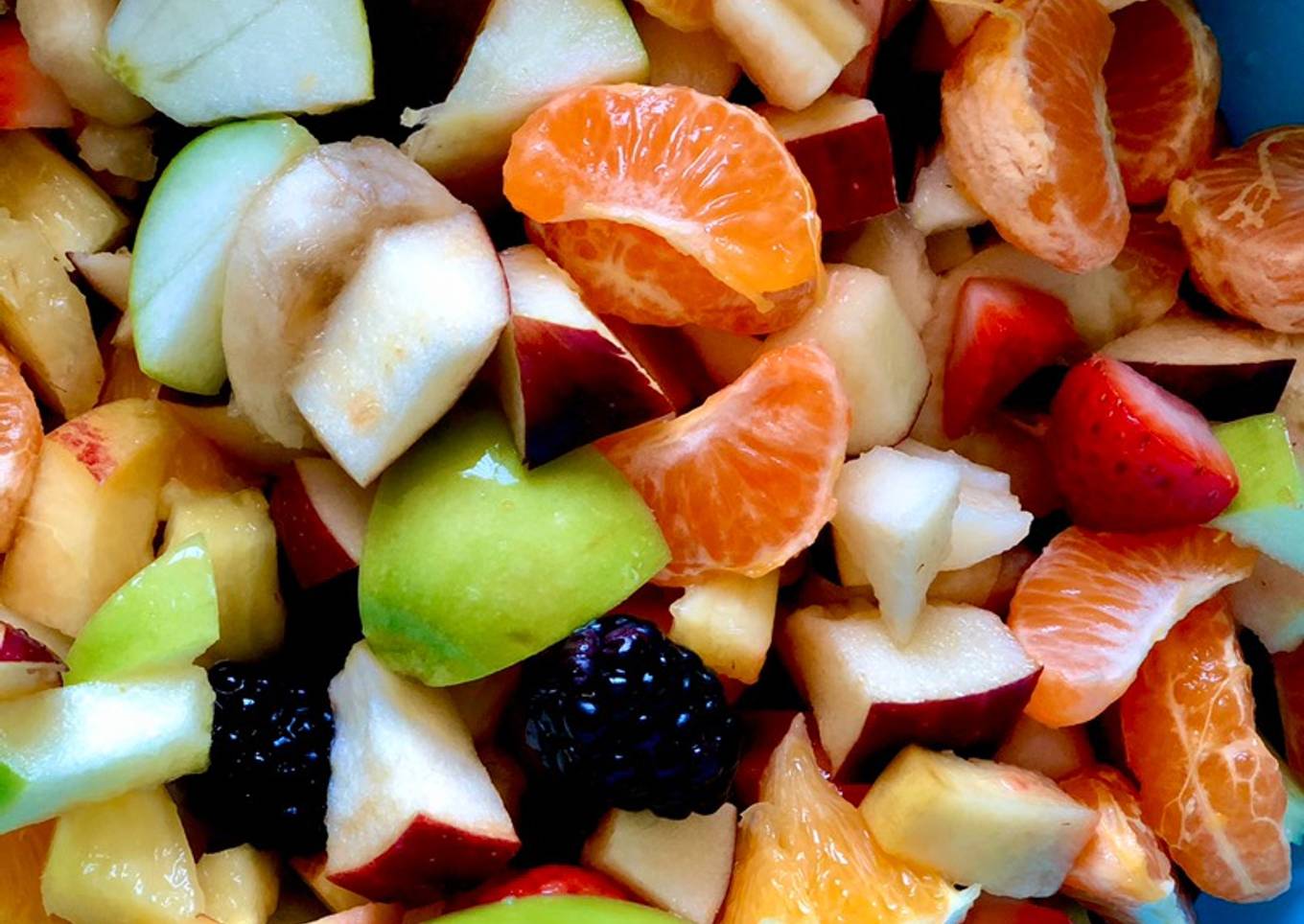 Fresh lemon fruit salad