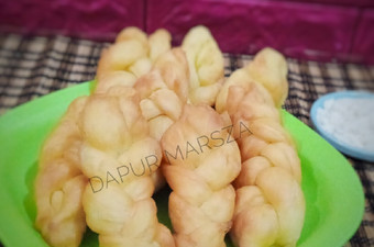 Langkah Mudah untuk Membuat Donat kepang empuk (resep Pak Imam Abu Salman) Anti Gagal