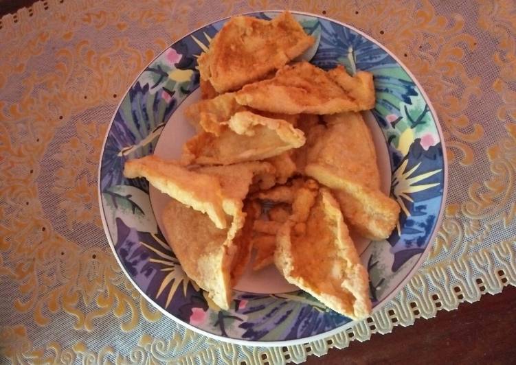 Keripik tahu pong