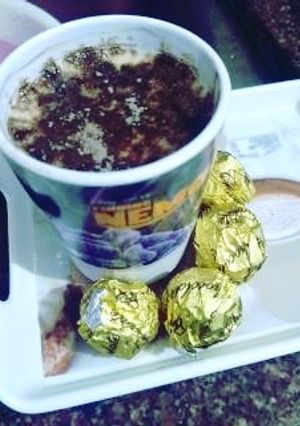 A picture of Hot Chocolate ☕🍫.