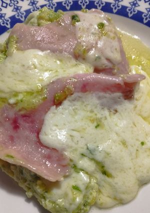 Una foto de Tarta sin masa de zapallitos, mozzarella y jamón