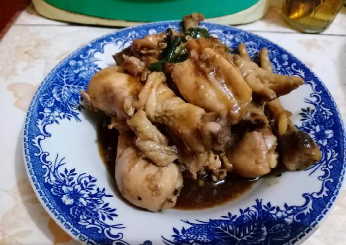 Ayam lada hitam Saori