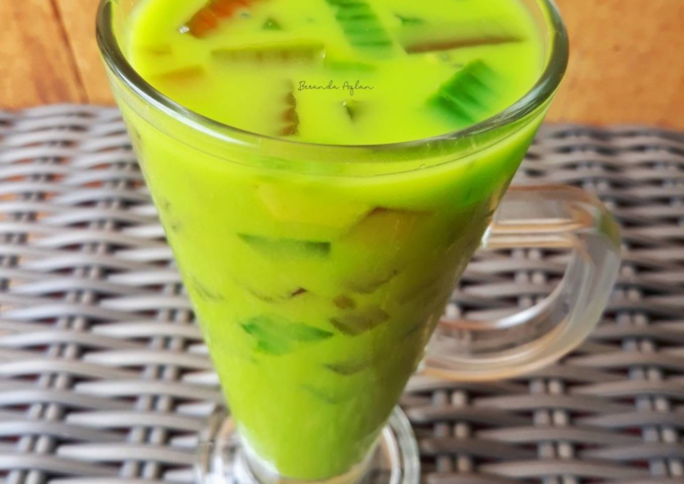 Es Teler Pajak