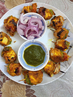 पनीर वेज टिक्का (Paneer tikka in Hindi) रेसिपी मुख्य फोटो