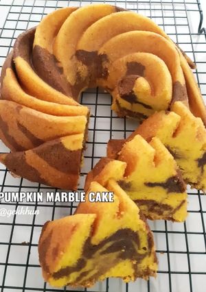 Foto resep Pumpkin Marble Cake (Bolu Marmer Labu Kuning)