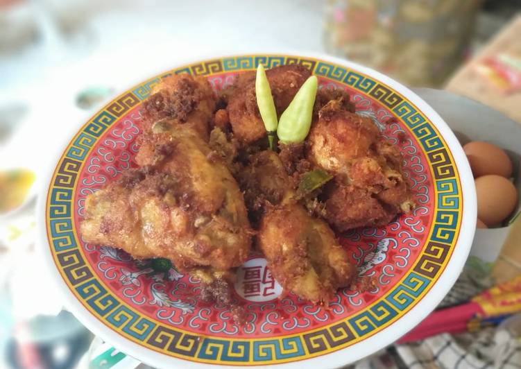 Bahan Ayam goreng berempah | Cara Bikin Ayam goreng berempah Yang Enak Dan Mudah