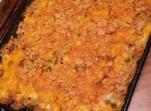 A picture of Tuna Noodle Casserole.