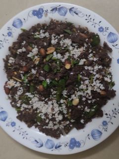 ராகி மாவு உப்புமா (Ragi maavu upma recipe in tamil) செய்முறை முக்கிய புகைப்படம்