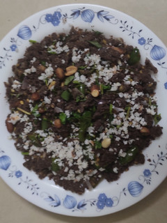 ராகி மாவு உப்புமா (Ragi maavu upma recipe in tamil) செய்முறை முக்கிய புகைப்படம்