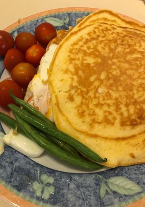 Una foto de Suavemente Hawaiano Panqueques de Soufflé con Ricotta HAWAIAN PANCAKE🌺🇺🇾🇯🇵リコッタチーズのハワイアンパンケーキ