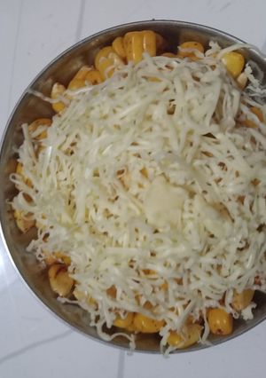 ચીઝી સ્વીટ કોર્ન (Cheesy Sweet Corn Recipe In Gujarati) રેસીપી મુખ્ય ફોટો