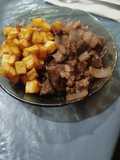 Carne con vino tinto y salsa de soja