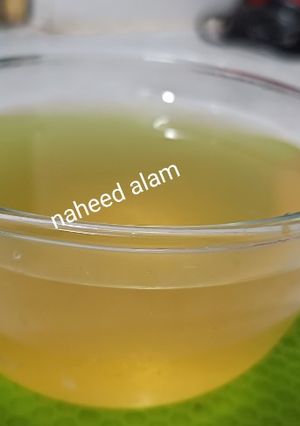 A picture of Vegetable Stock.