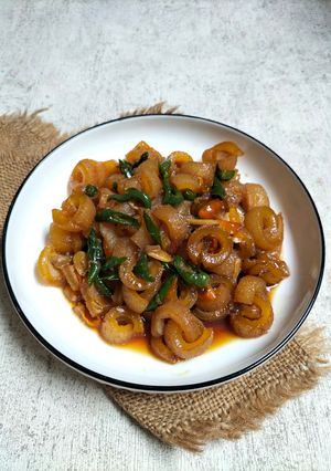 Foto resep Tumis Kulit Sapi Cabe Hijau