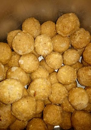 A picture of Piniya.