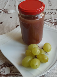 Fahéjas szőlőlekvár recept fotója