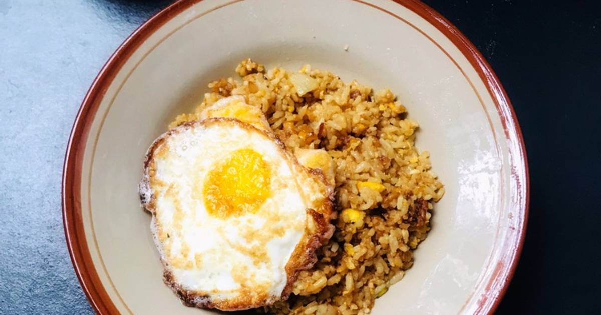 Resep Nasi Goreng Bawang Bombay oleh anif agustina - Cookpad