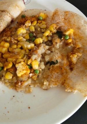 A picture of Gunpowder double cheese Dosa.