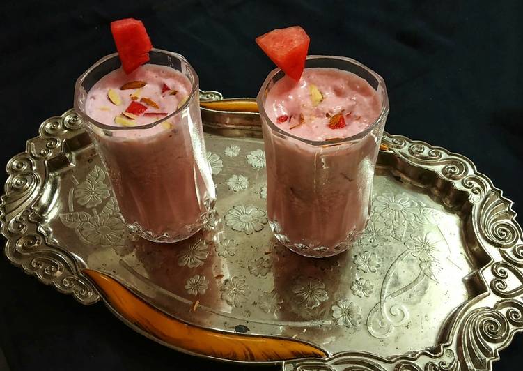 Recipe of Perfect Watermelon Shake