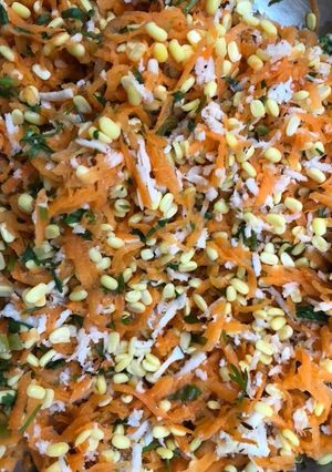 A picture of Mungdal salad.